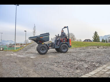 Dumper-Geschwindigkeit – wie schnell fährt ein Dumper?